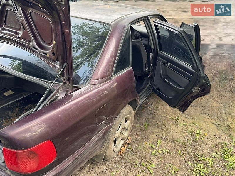 Седан Audi 100 1993 в Ружине фото 6 Седан Audi 100 1993 в Ружине