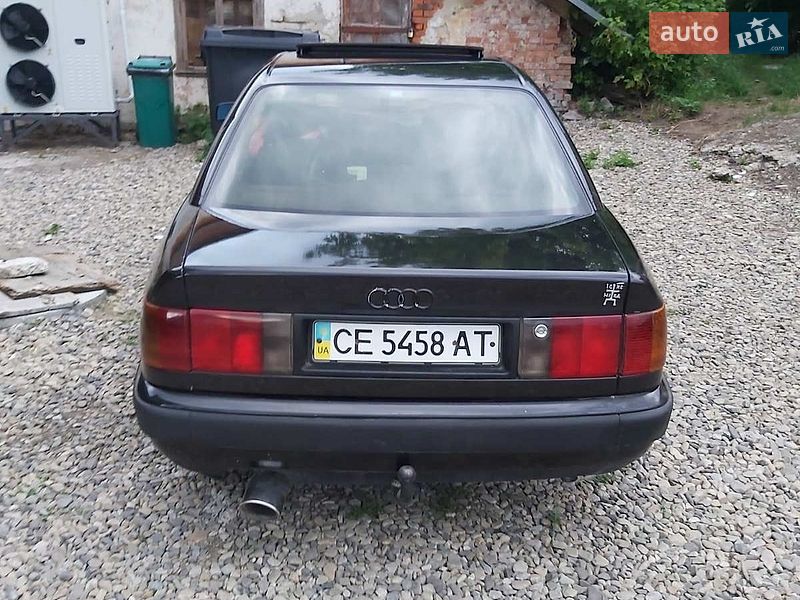 Седан Audi 100 1991 в Вижниці
