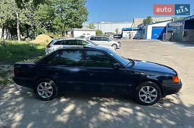 Седан Audi 100 1991 в Львове