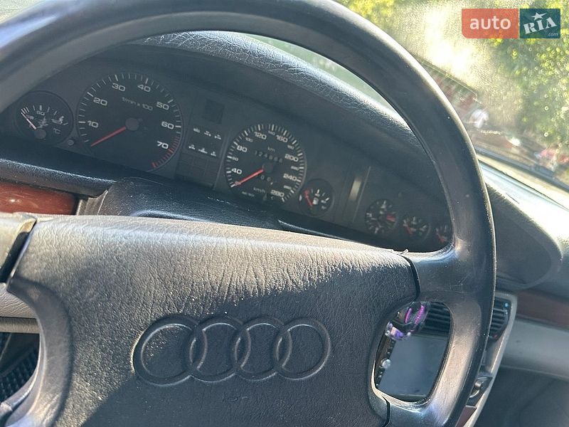 Седан Audi 100 1991 в Львове