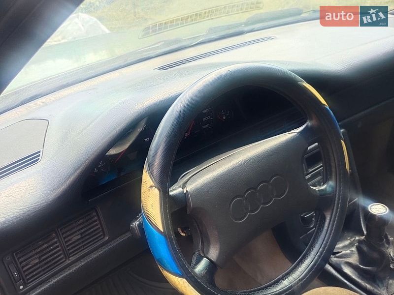 Седан Audi 100 1988 в Ахтырке