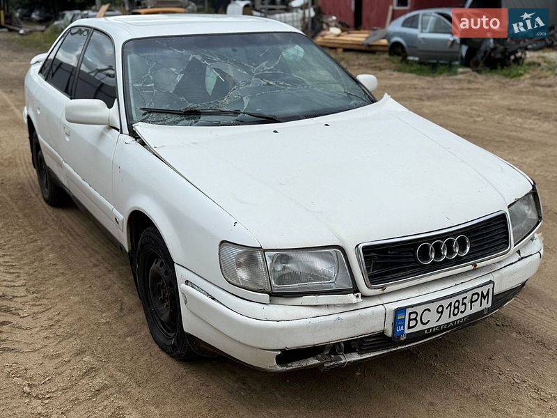 Седан Audi 100 1993 в Городку фото 3 Седан Audi 100 1993 в Городку