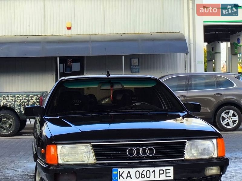 Audi 100 1989 Audi 100 1989