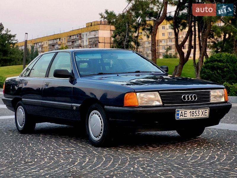 Седан Audi 100 1988 в Дніпрі фото 13 Седан Audi 100 1988 в Дніпрі