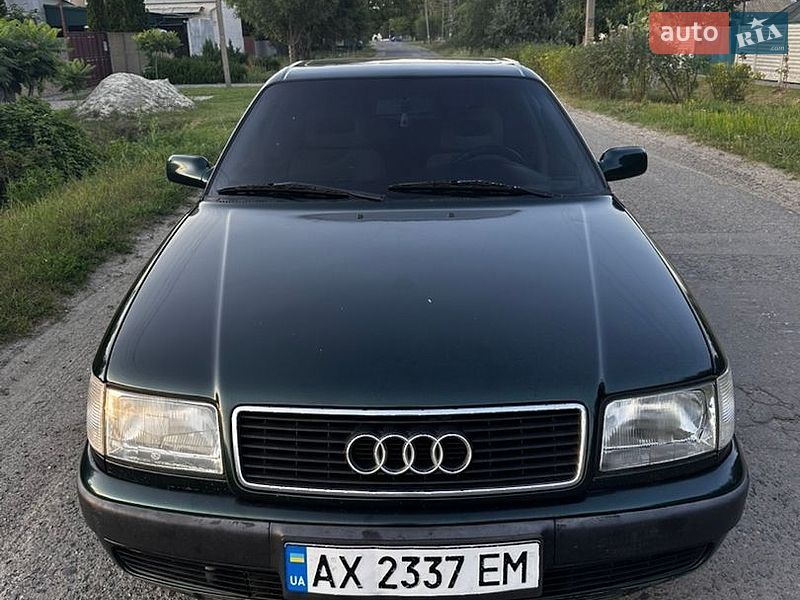 Audi 100, фото з оголошення