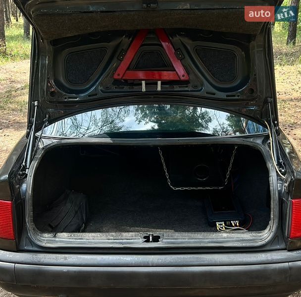 Седан Audi 100 1991 в Кременчуге