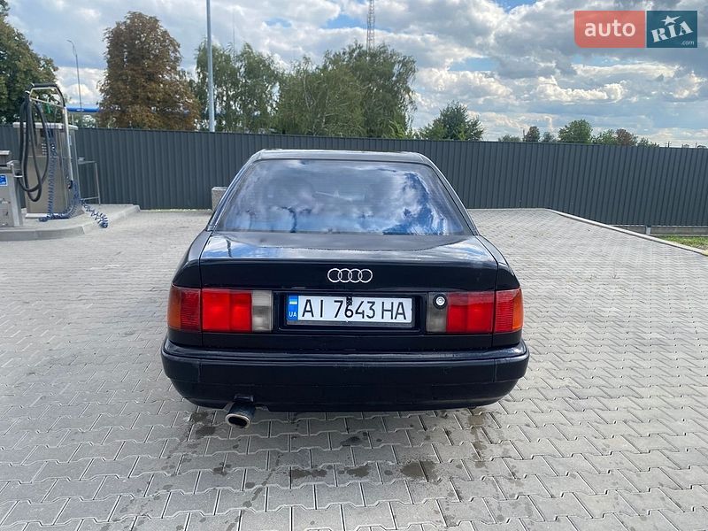 Седан Audi 100 1991 в Кагарлыке