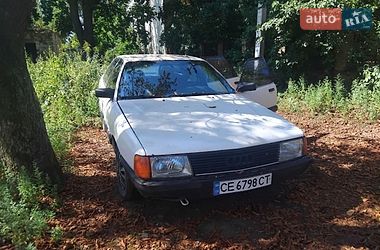 Седан Audi 100 1987 в Чернівцях
