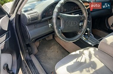Седан Audi 100 1993 в Одессе