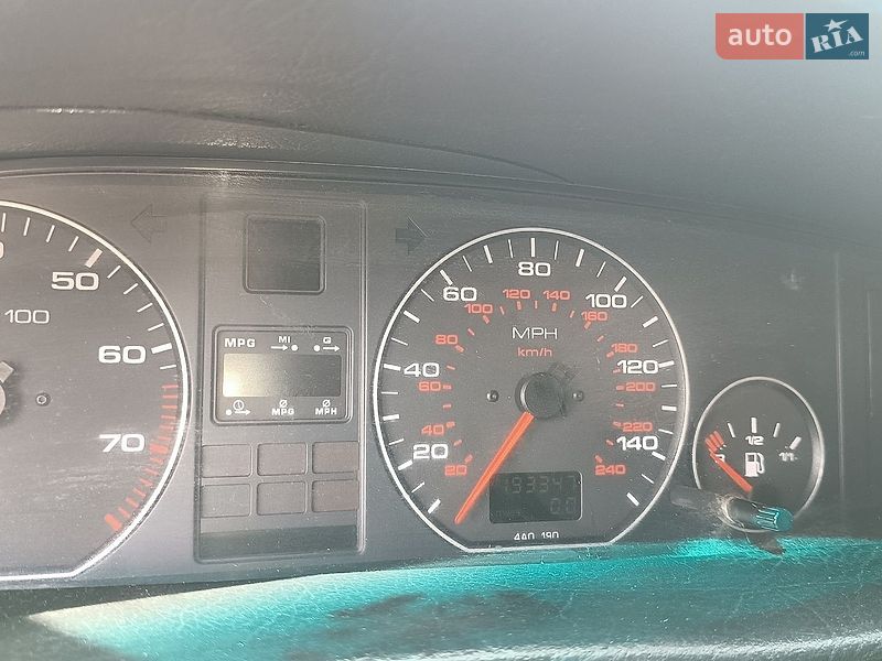 Седан Audi 100 1993 в Острозі