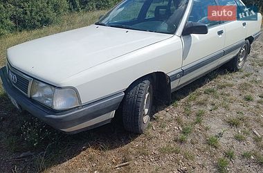 Седан Audi 100 1990 в Ровно