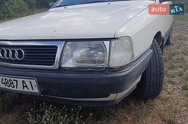 Седан Audi 100 1990 в Ровно