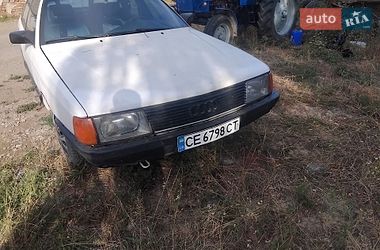 Седан Audi 100 1987 в Черновцах