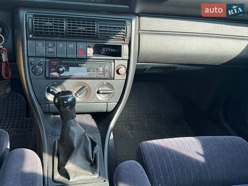 Седан Audi 100 1991 в Чернігові