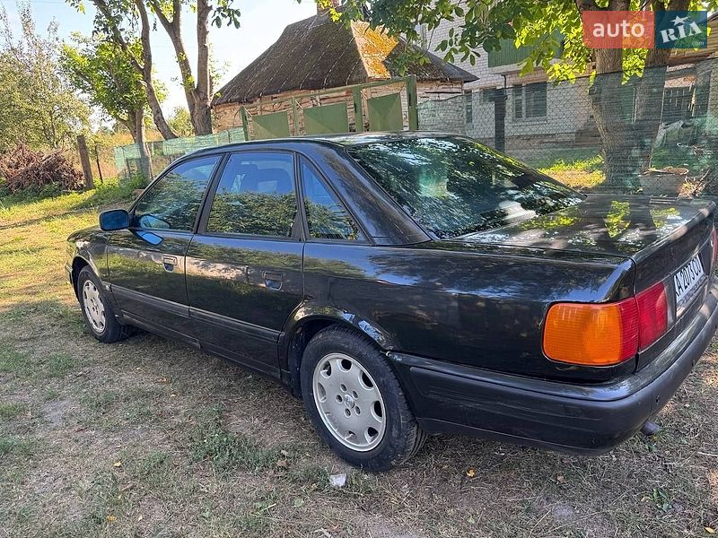 Седан Audi 100 1991 в Чернігові