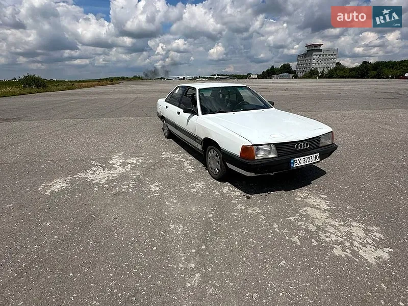 Audi 100 1986