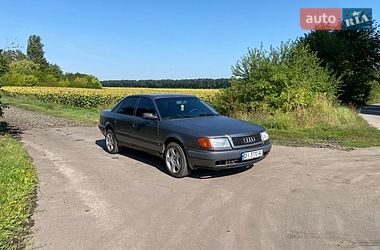 Седан Audi 100 1992 в Виннице