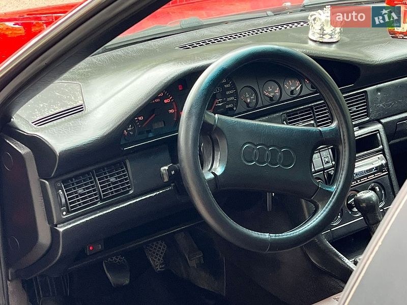 Седан Audi 100 1990 в Рівному