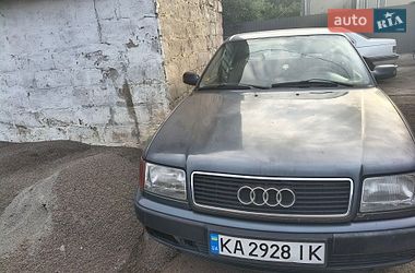 Седан Audi 100 1991 в Коростене