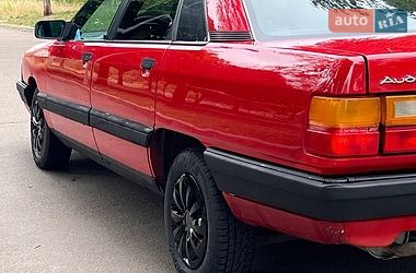 Седан Audi 100 1990 в Рівному