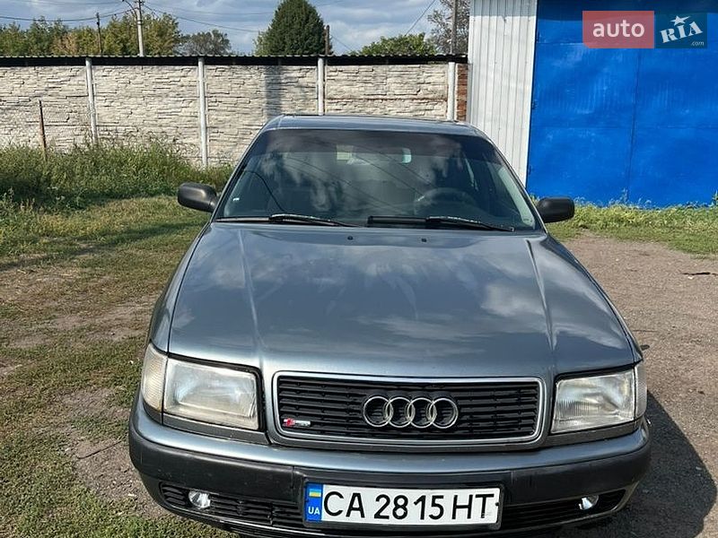Седан Audi 100 1992 в Смеле