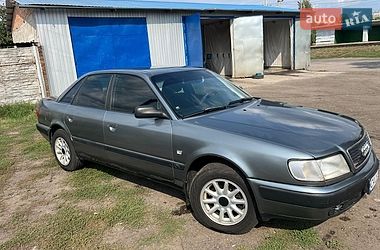 Седан Audi 100 1992 в Смеле