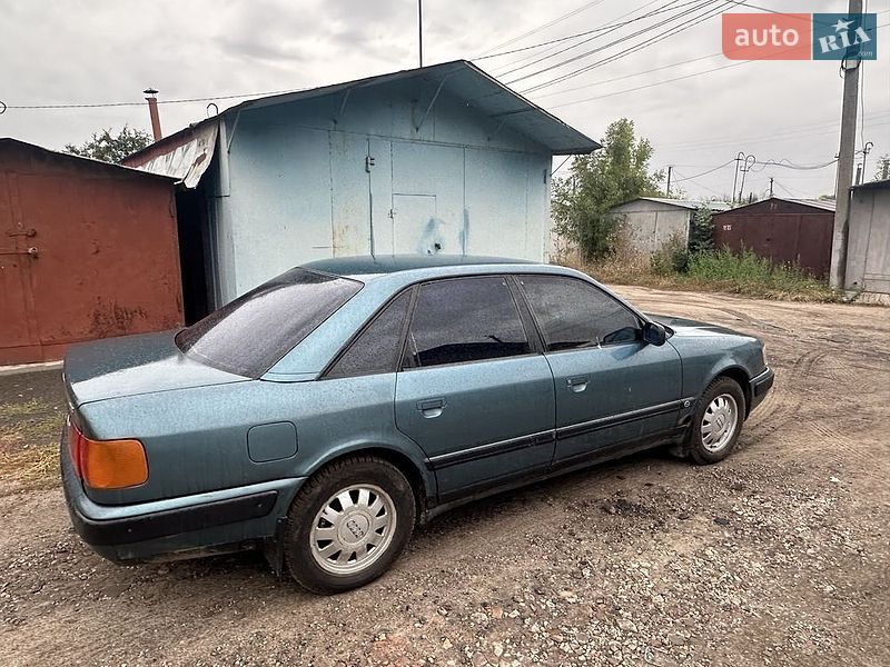 Седан Audi 100 1992 в Сумах