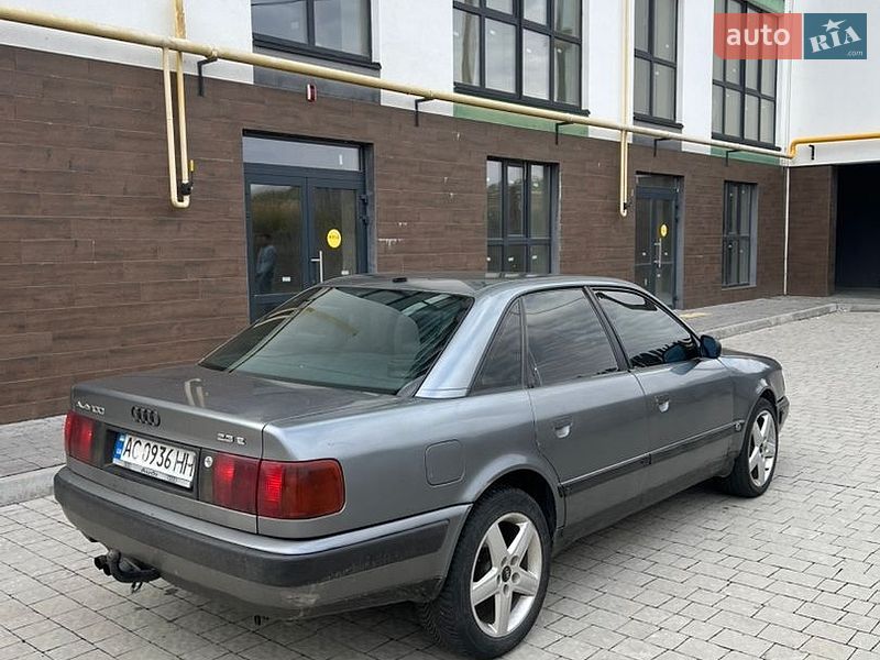 Седан Audi 100 1992 в Сокалі