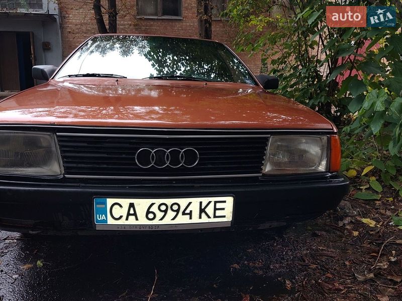 Audi 100 1984