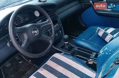 Седан Audi 100 1993 в Деражні