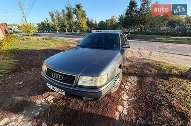 Седан Audi 100 1991 в Харькове