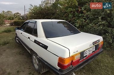 Седан Audi 100 1988 в Тернополі