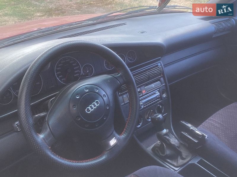 Седан Audi 100 1991 в Миронівці