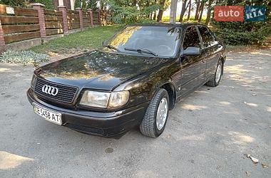 Седан Audi 100 1991 в Тлумачі