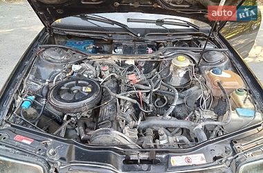 Седан Audi 100 1991 в Тлумачі