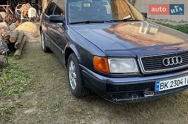 Седан Audi 100 1991 в Ровно