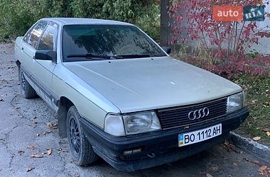 Седан Audi 100 1988 в Тернополе