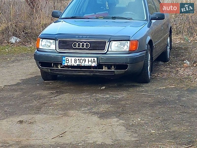 Седан Audi 100 1991 в Полтаве