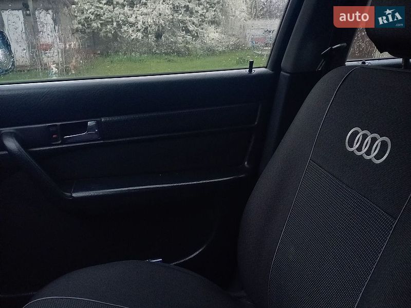 Седан Audi 100 1991 в Полтаве