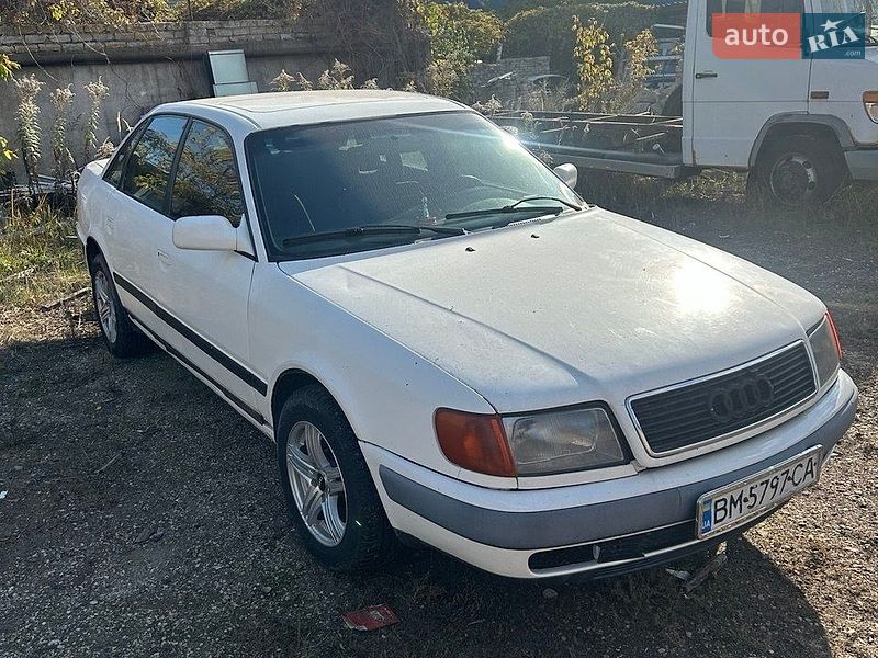 Audi 100 1991 Audi 100 1991