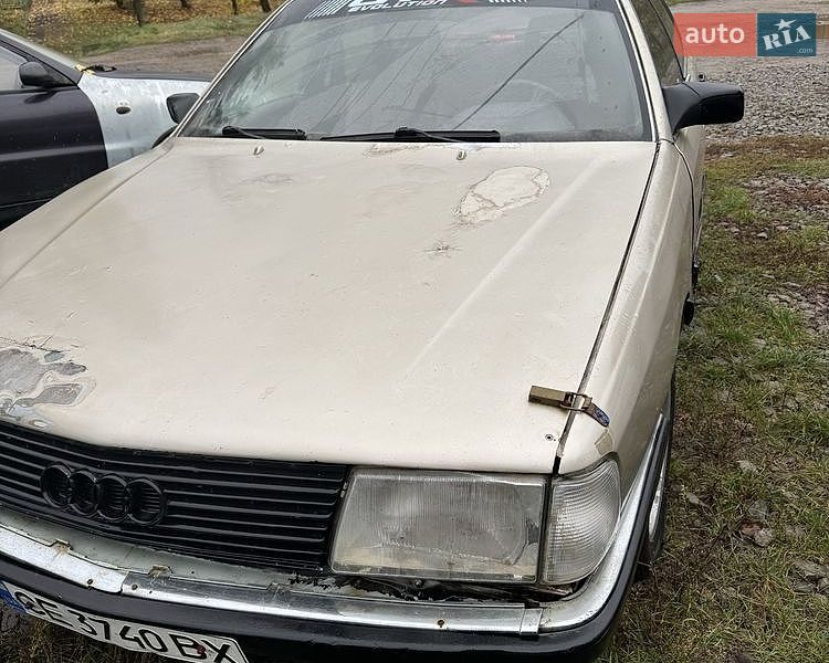Audi 100 1986 Audi 100 1986