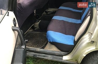 Седан Audi 100 1986 в Спасі