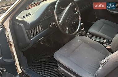 Седан Audi 100 1988 в Хмільнику