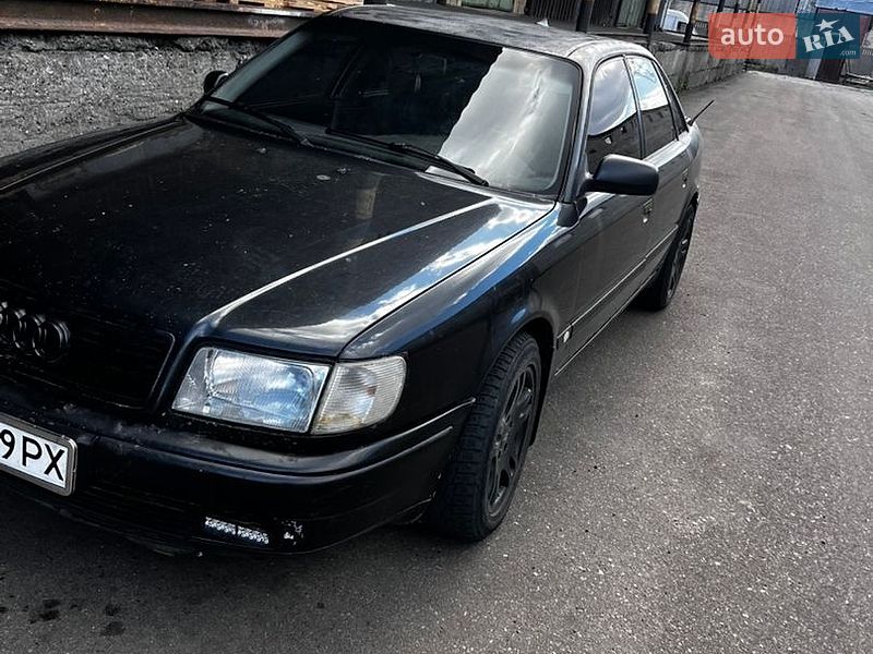 Audi 100 1994 Audi 100 1994