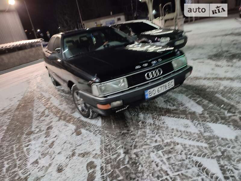 Седан Audi 200 1989 в Чорткове