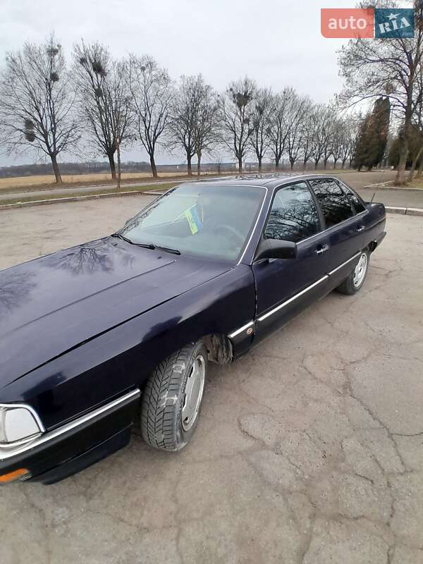 Седан Audi 200 1984 в Владимире