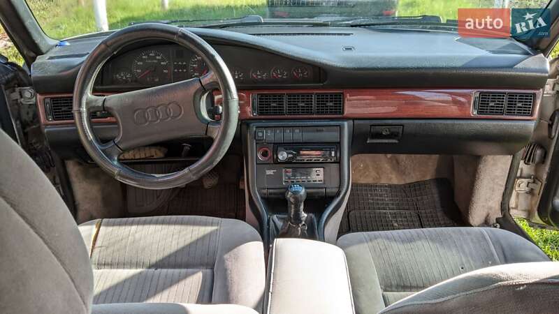 Седан Audi 200 1989 в Львове