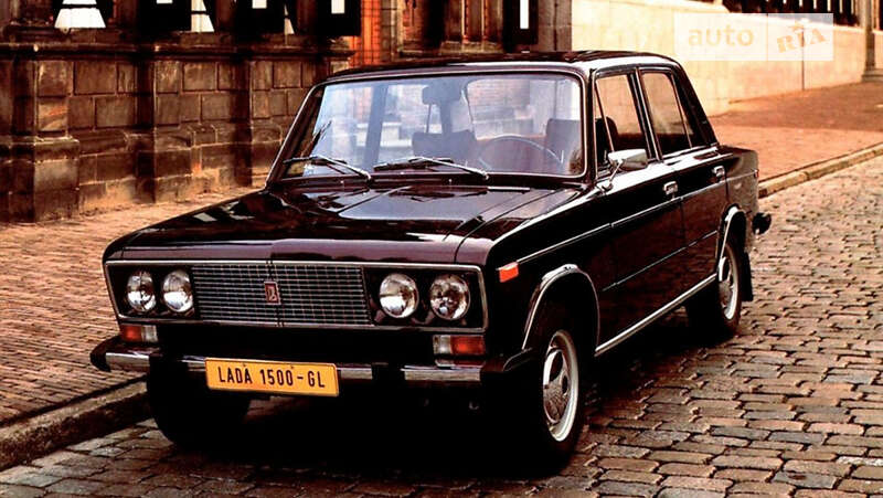 Седан Audi 200 1988 в 