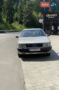 Седан Audi 200 1984 в Івано-Франківську