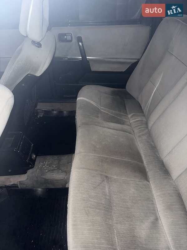 Седан Audi 200 1984 в Ивано-Франковске